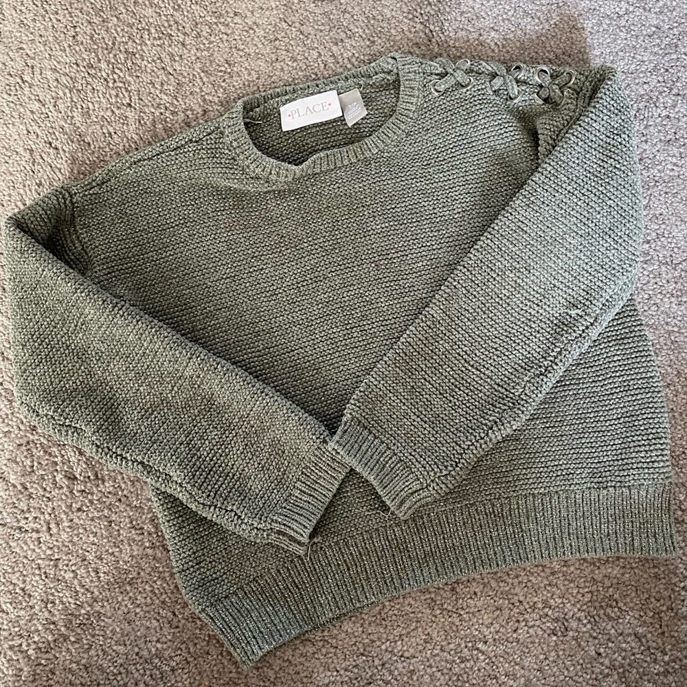 Girls sage green knit sweater, size 5/6
